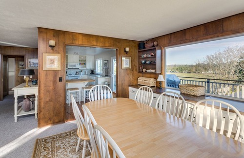 Gearhart House | H390 Pet friendly limited ocean-view house next to Gearhart Golf Link