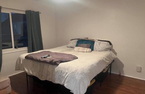Harbor Condo | H4Home @Alamitos Beach