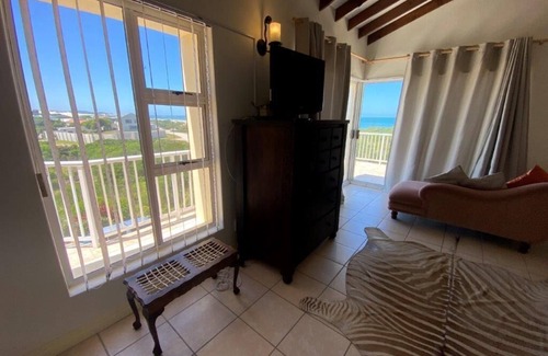 Port Alfred House | Habels haven beach front