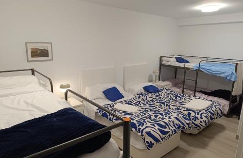 Literary Quarter House | - Habitación compartida
