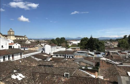 Popayan House | Habitación en COLIVING penthouse centro histórico