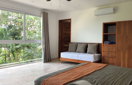 Xul-Ha House | Habitación Familiar con Vistas al Lago