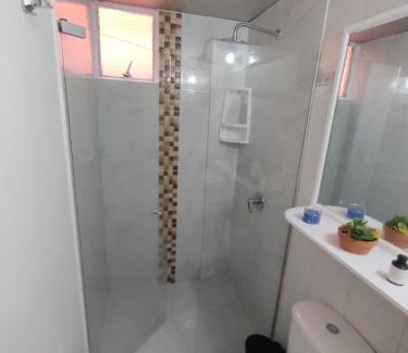 Carlos Lleras Restrepo House | Habitación ITCI – Terminal Salitre