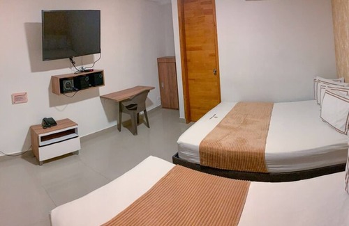 Laureles Hotel | Habitacion Cuadruple Classica En Laureles Estadio