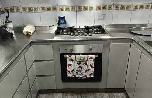 Suba House | habitaciones disponibles en una casa en el norte de la ciudad, a 5 minutos del portal norte