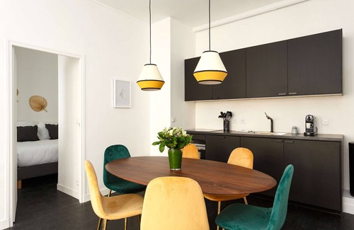 Faubourg-du-Roule Apartment | Habitat Parisien- 2 BR/2BA - AC- Champs Elysees II