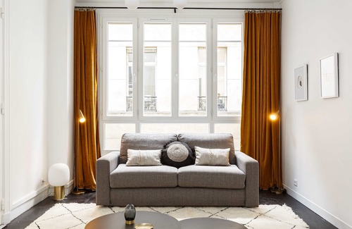 Faubourg-du-Roule Apartment | Habitat Parisien- 2 BR/2BA - AC- Champs Elysees II