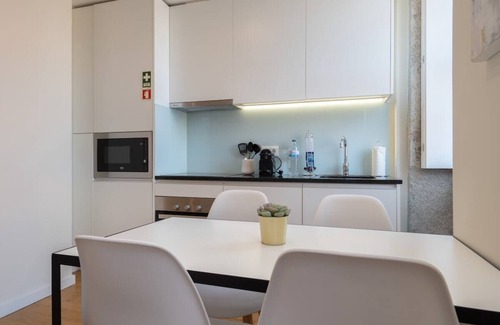 Foz do Douro Apartment | Habitatio - Foz (Griseus) by LuxiStay