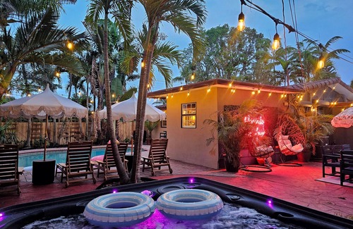 Wilton Manors House | Hacienda de Amor Heated pool - Hot Tub - Firepit