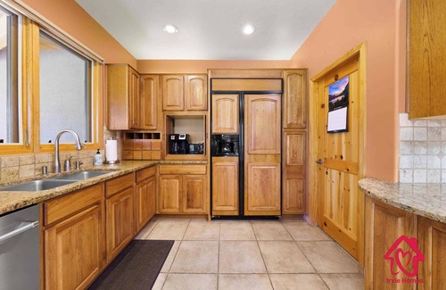 Corrales House | Hacienda de Corrales – Irvie Signature Estate