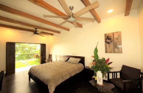 Los Angeles Chires Cabin | Hacienda Las Vainillas Boutique Hotel