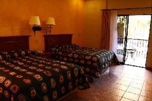 Loreto Hotel | Hacienda Suites Loreto