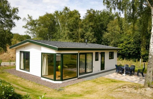 West-Graftdijk House | Hackfort 4 by Interhome