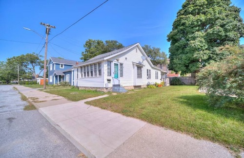 Nelson Apartment | Hackley's Hideaway - Muskegon, Michigan