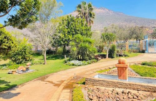 Greater Tubatse House | Hadassa Lodge