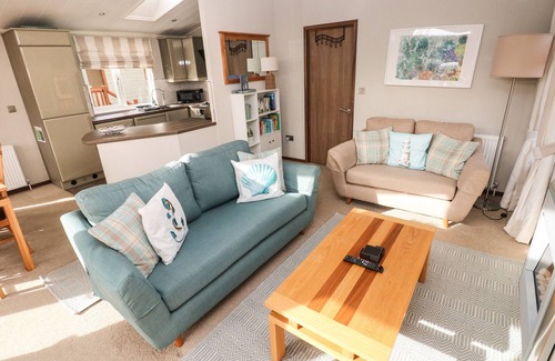 Narberth Cottage | HAFAN (LODGE 85), pet friendly, character holiday cottage in Kilgetty