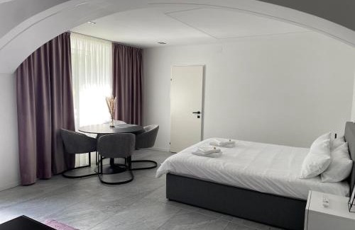 Hietzing Apartment | Hagenauer House