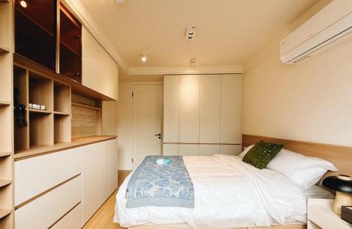 Pudong Apartment | Haida Memories