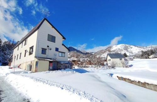 Kitaazumi-gun Hotel | Hakuba Norikura Wakaguri Guesthouse