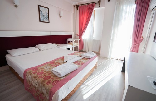 Karahayit Hotel | Halıcı Termal Otel