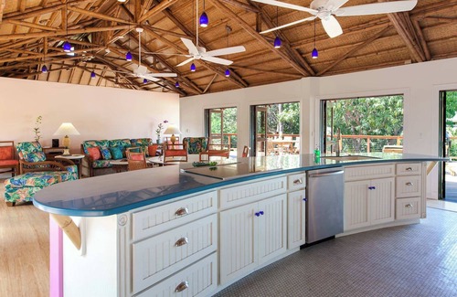 Puako House | Hale ke Alaula (Sunset glow house)