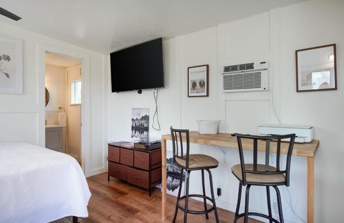 Kehena Hotel | Hale Mahi'ai - A