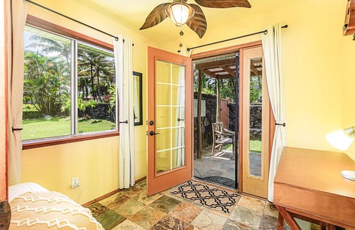 Keaau House | Hale Mar - Gorgeous Oceanfront Home with Private Pool & Hot Tub