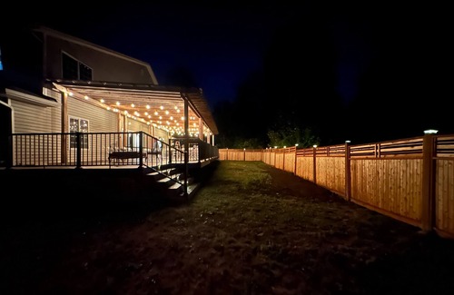 Echo Lake House | Half duplex with large deck, office, and master ensuite