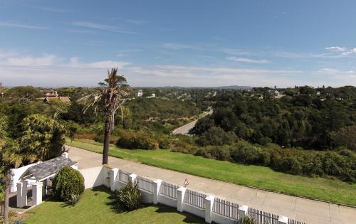 Port Elizabeth Central Bed & Breakfast | Hallack Manor