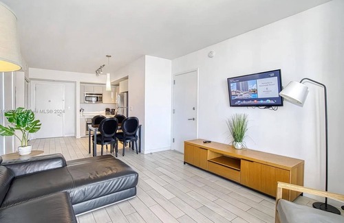 Hallandale Beach Apartment | Hallandale Beachwalk Getaway