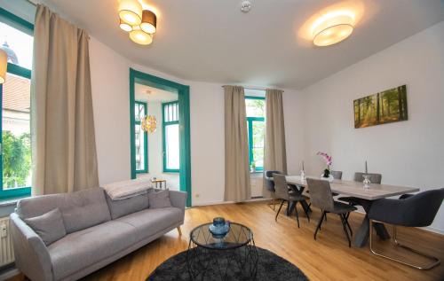 Halle Apartment | Halle - Zentral - Terrasse - Weber Grill