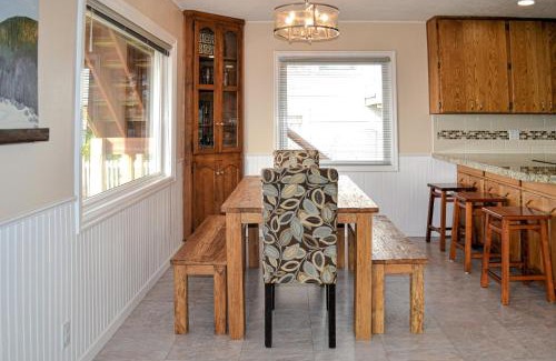 Manzanita House | Hallie House MCA 314