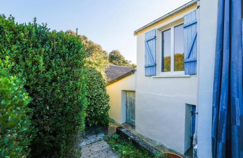 Chateauneuf-du-Faou House | Halte au Bord de l’Aulne