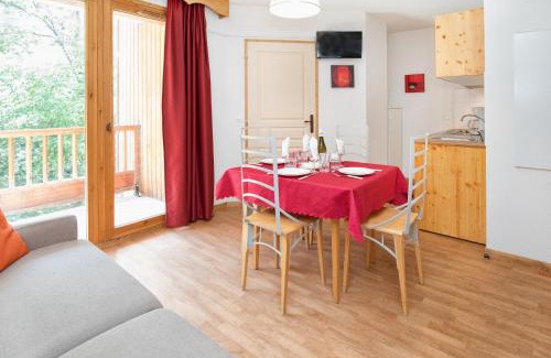 Orelle Apartment | Hameau 2 211 SPA & PISCINE appartement 6 pers