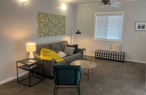 Hamilton House | Hamilton Hamlet - A charming 1-bedroom fully furnished ADU with WiFi