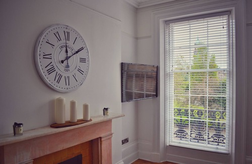 Birkenhead Apartment | Hamilton Square, Apt 4