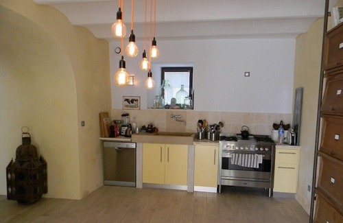 Grignan House | hamlet house Grignan