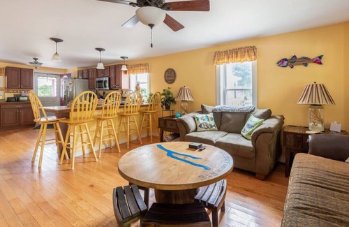 Hammondsport Apartment | Hammy on a Rye I Hammondsport Village