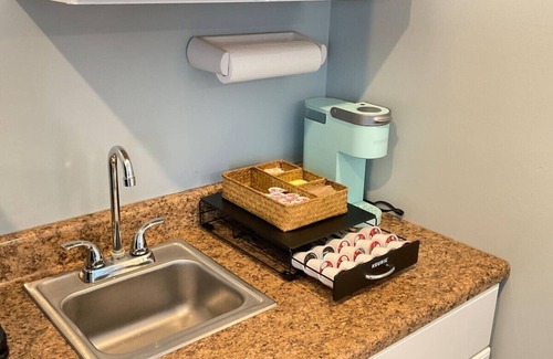 Hampton Apartment | * * Hampton Beach | Oceanview | Pet Friendly * *
