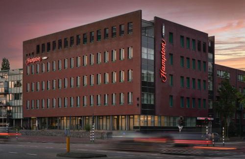 Eastern Docklands Hotel | Hampton by Hilton Amsterdam Centre East