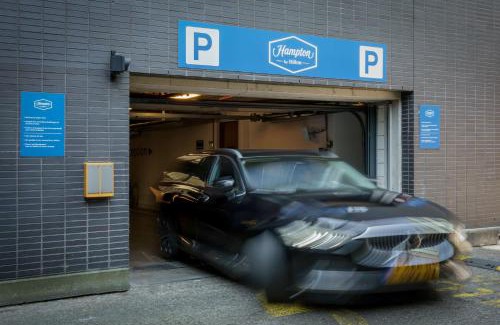 Eastern Docklands Hotel | Hampton by Hilton Amsterdam Centre East