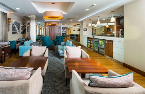 Birmingham City Centre Hotel | Hampton by Hilton Birmingham Jewellery Quarter