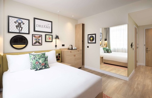 Hoxton West Hotel | Hampton By Hilton London Old Street
