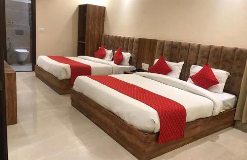 Amritsar Hotel | Hampton Hotel - 200 mt from Golden Temple