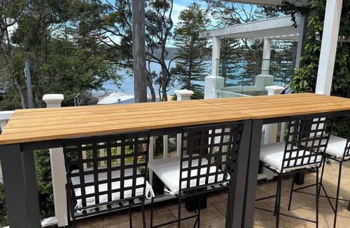 Patonga House | Hampton House At The Beach -very spacious, beautiful 3 level entertainment dream