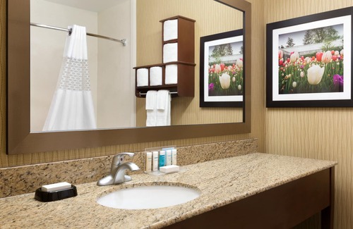 Fairlawn Hotel | Hampton Inn Akron-Fairlawn