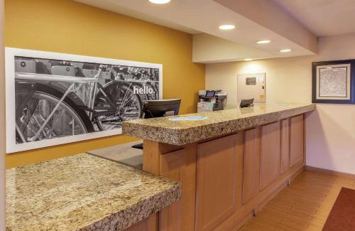 Burnsville Hotel | Hampton Inn Minneapolis-Burnsville