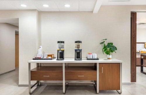 Petersburg Hotel | Hampton Inn Petersburg-Fort Lee