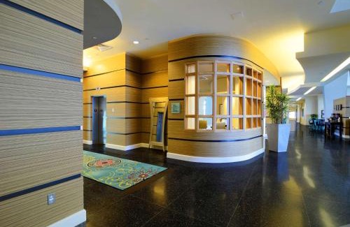 Brickell Hotel | Hampton Inn & Suites by Hilton Miami Downtown/Brickell