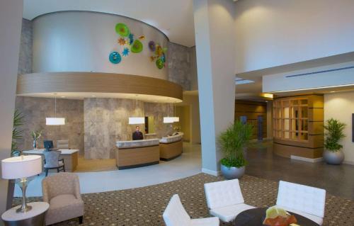 Brickell Hotel | Hampton Inn & Suites by Hilton Miami Downtown/Brickell